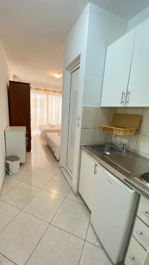 Villa Alba Apartments Dobra Voda Exterior foto